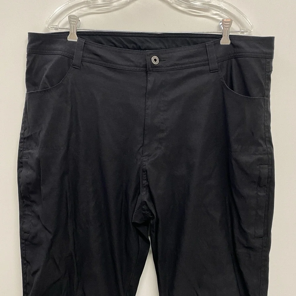 Eddie Bauer Black Fleece Lined Mens 40x31 Nylon Pants Hiking Outdoor Snow Travel
